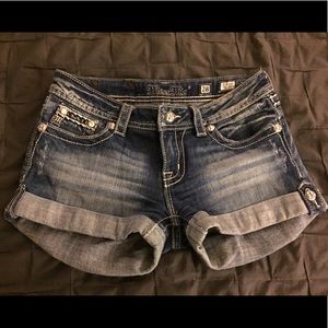 Miss Me Floral Demin Shorts