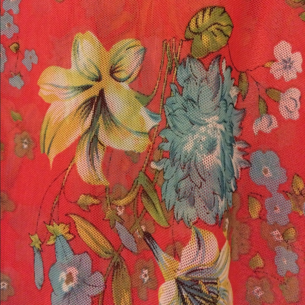 Flower top - Picture 3 of 5
