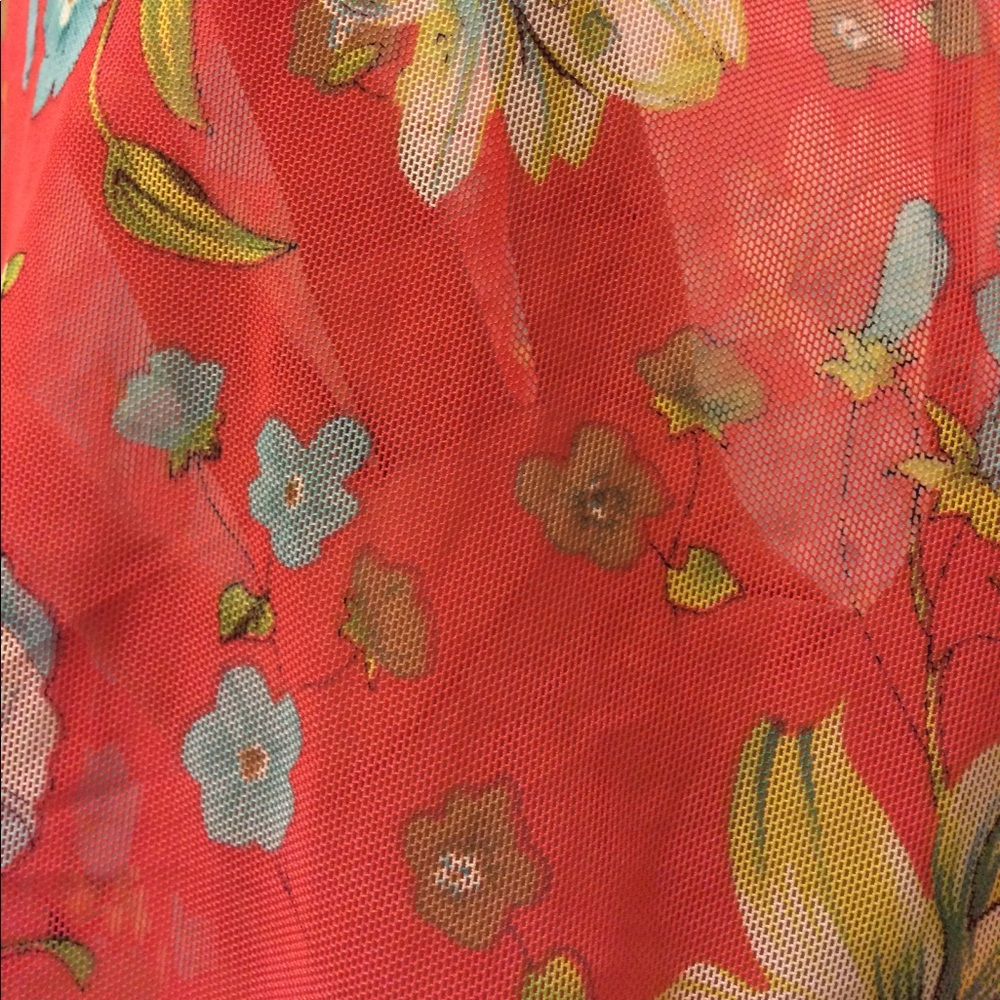 Flower top - Picture 4 of 5