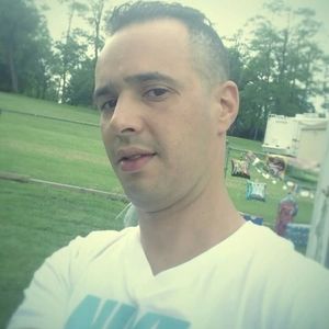 Meet your Posher, Tarik