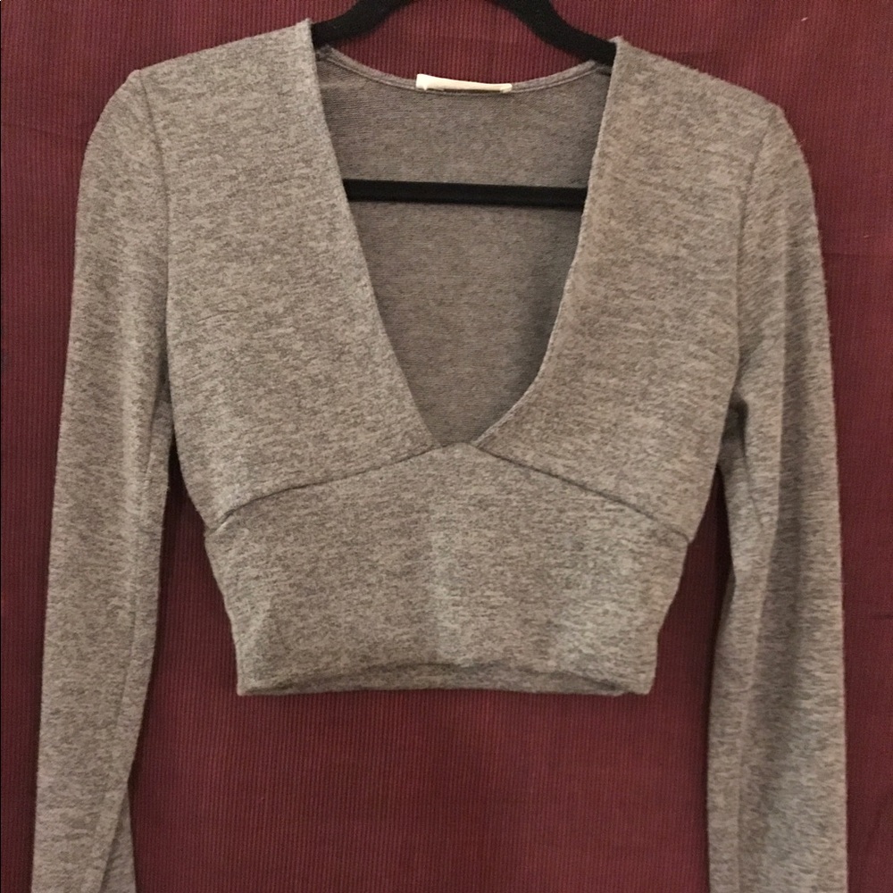 Gray Long Sleeve Crop Top