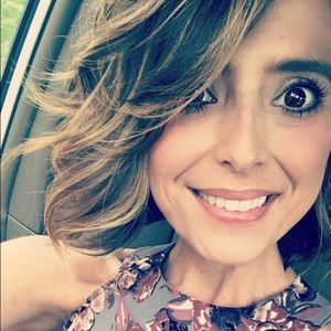 Meet your Posher, Tara