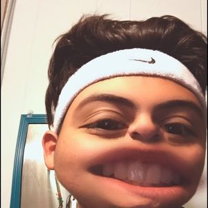 Meet your Posher, Javier