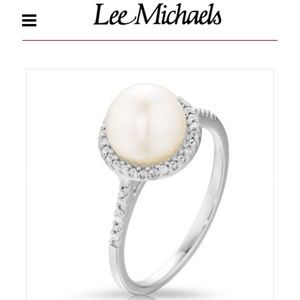 Lee Michael's Pearl & Diamond Ring