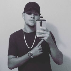 Meet your Posher, Kenneth