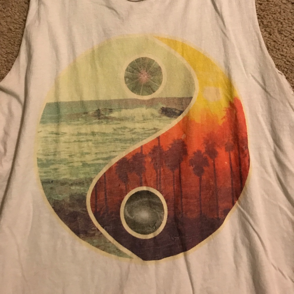 Brandy Melville yin yang tank top