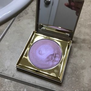 STILA puddy highlighter