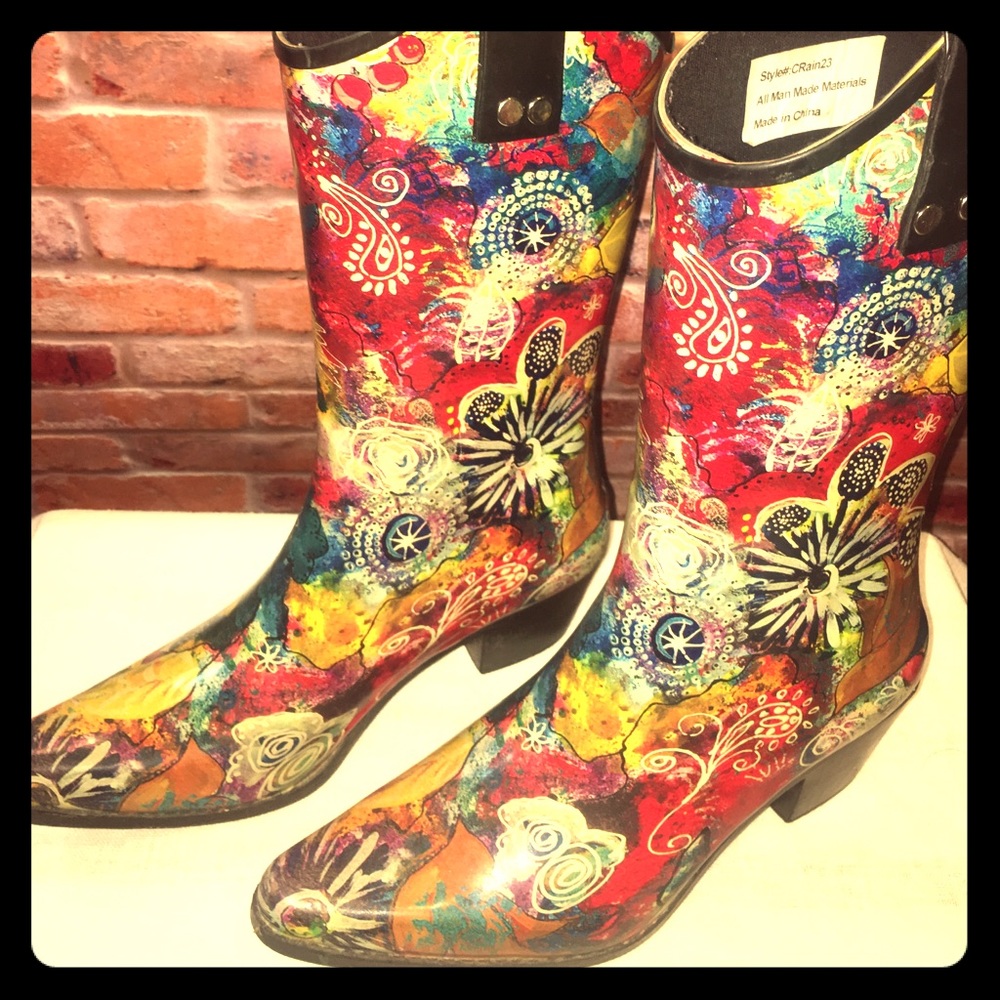 Rain Bops by BeeHive Size 7