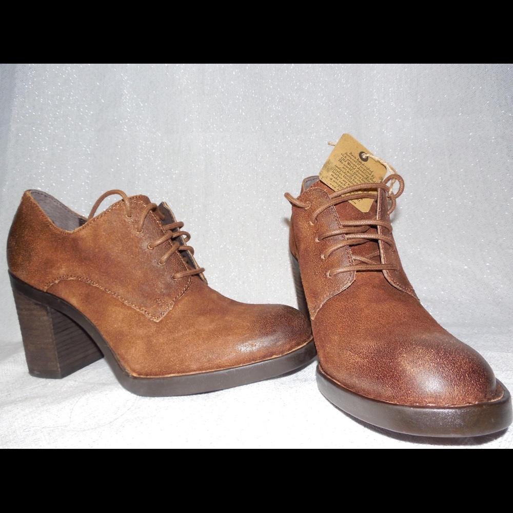 Born Crown Jolene Women Brown Oxford