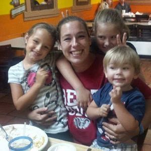 Meet your Posher, Liz