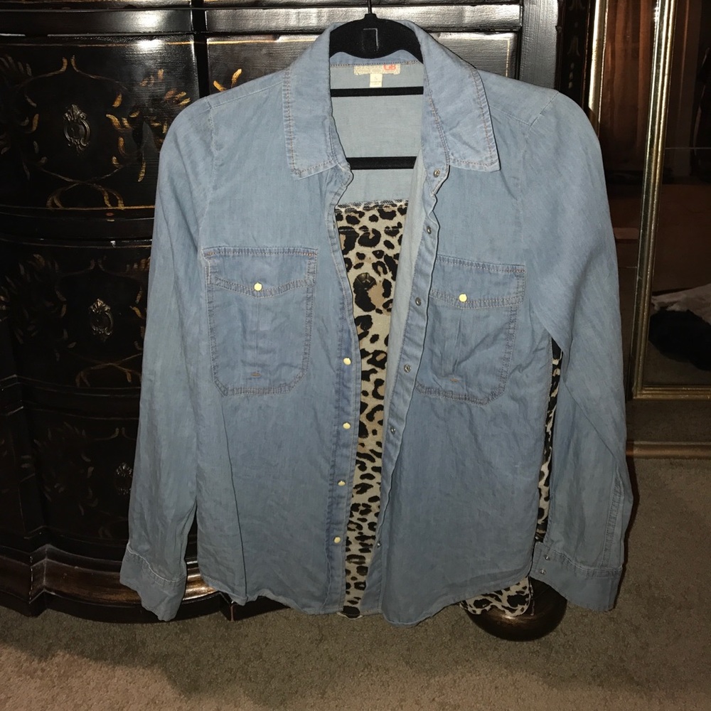 Denim // Cheetah print button down