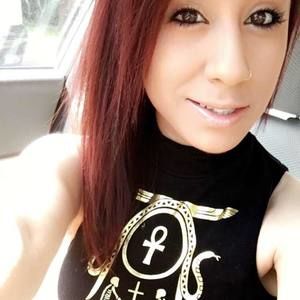 Meet your Posher, Lorena