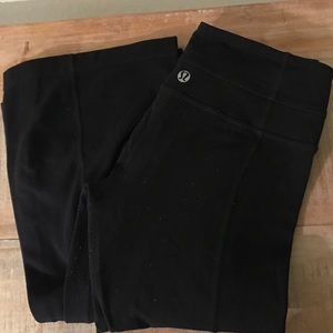 Black lululemon pants size 2