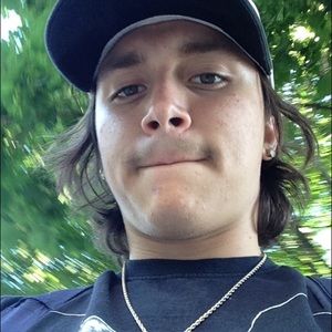 Meet your Posher, Isaac