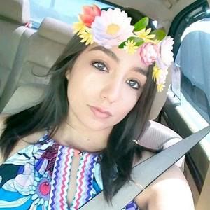 Meet your Posher, Anissa