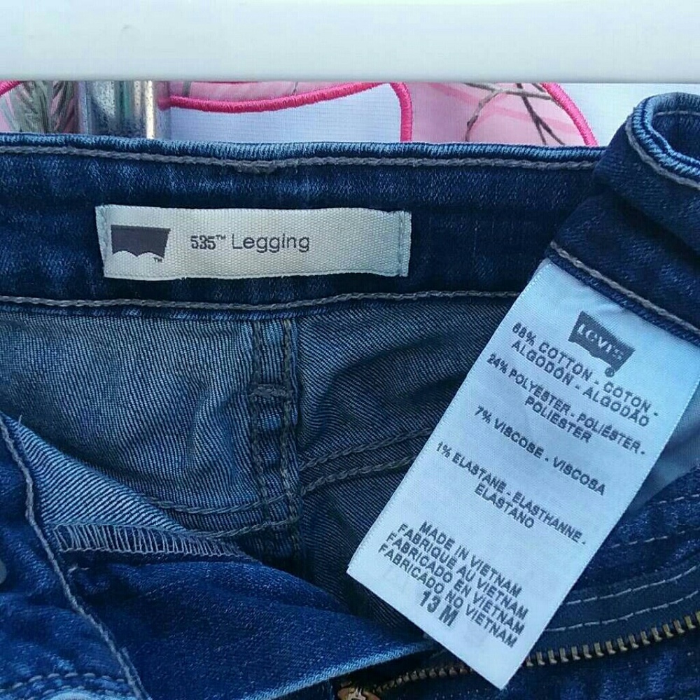 Women 535 Levi legging Jeans