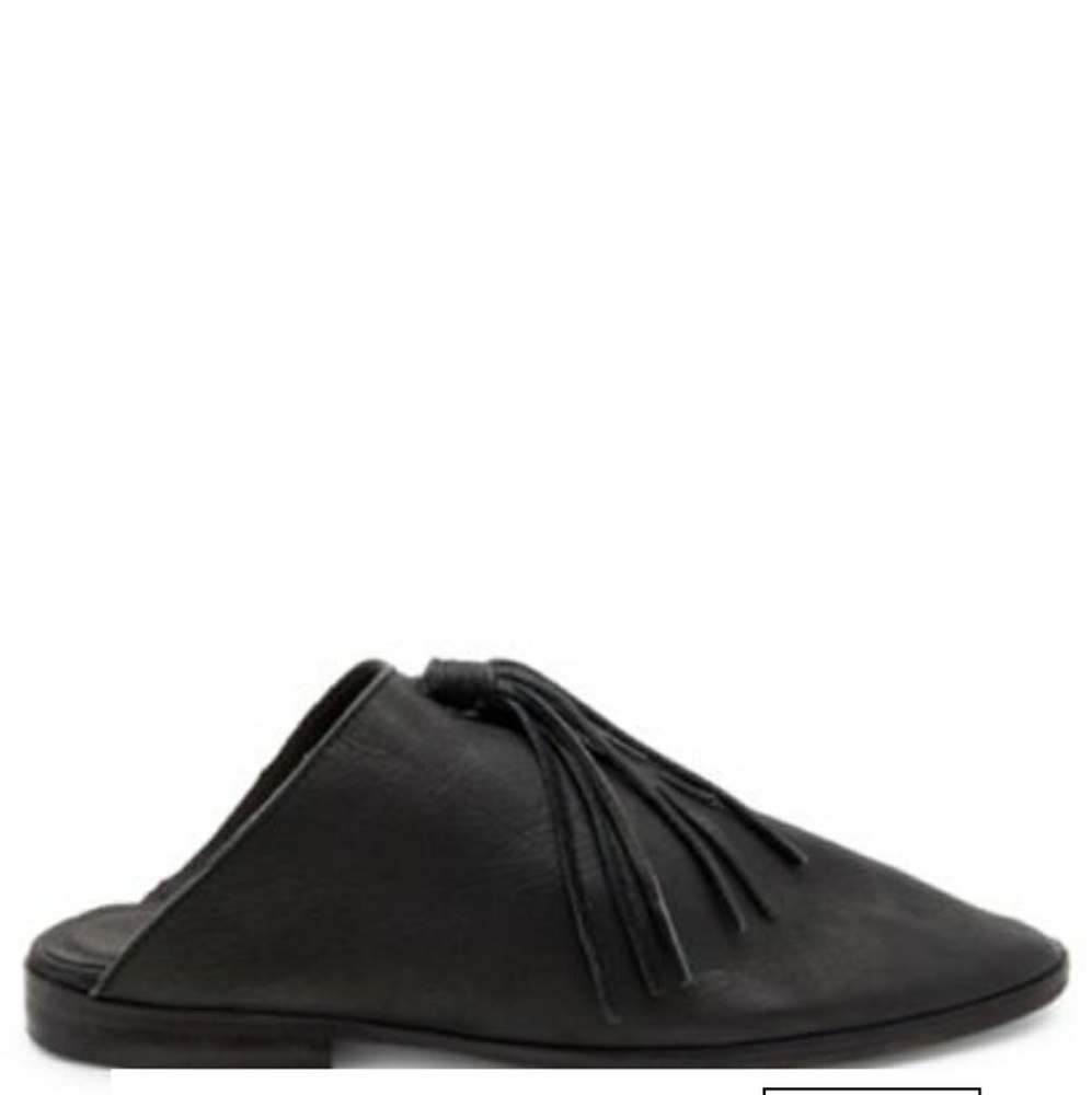 Mattise Arabian Leather Mules