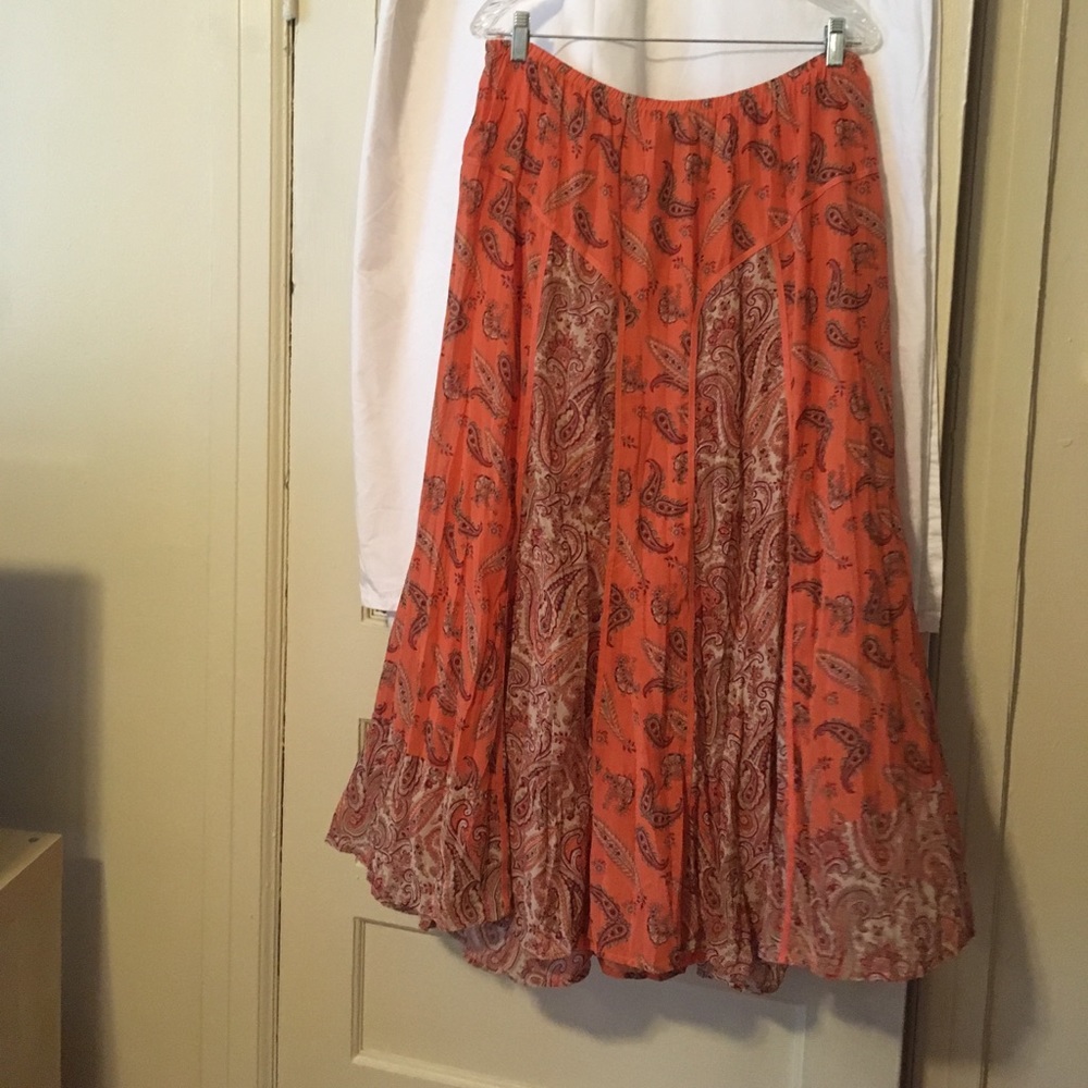 Skirt