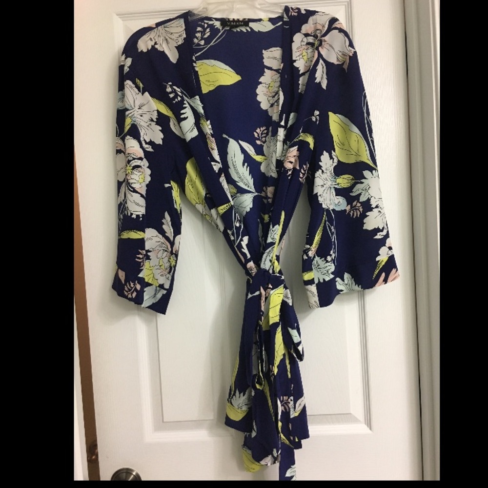 Yumi Kim Silk kimono robe