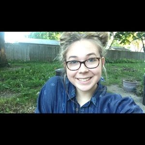Meet your Posher, Haley