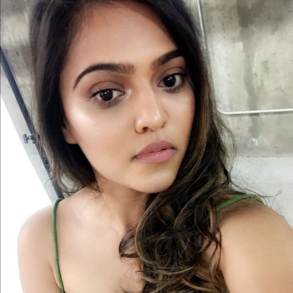 Meet your Posher, Stuti
