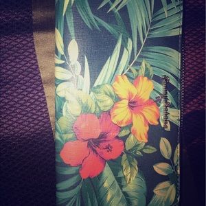 Tommy Bahamas wallet