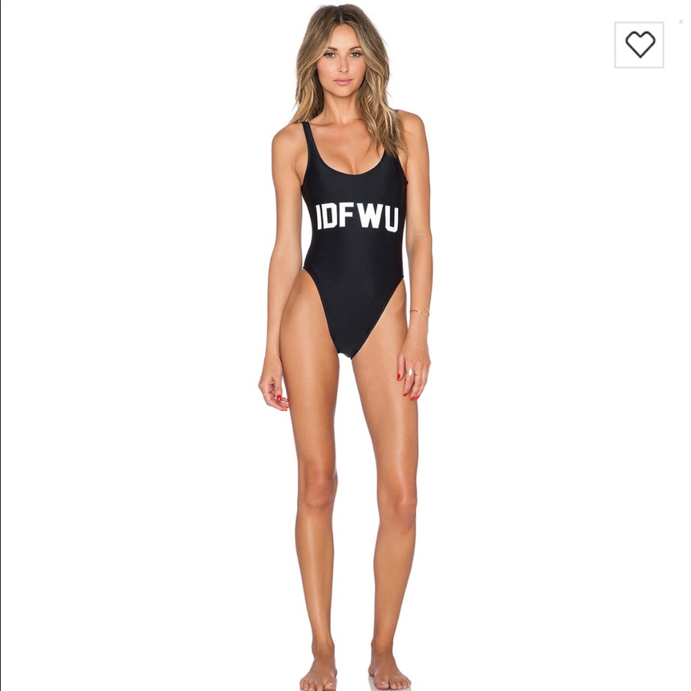 IDFWU Swimsuit✌️