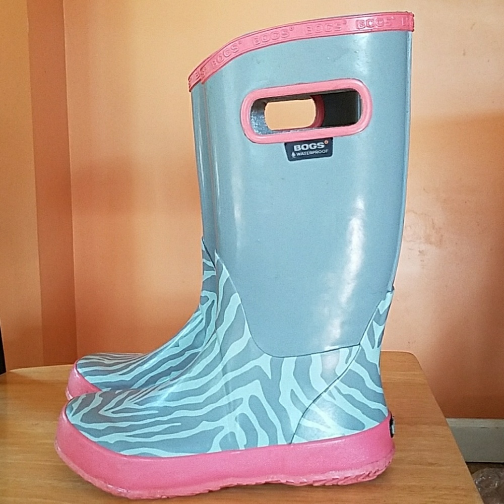 Girls Bogs waterproof rain boots