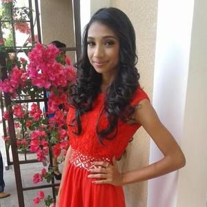 Meet your Posher, Marisol