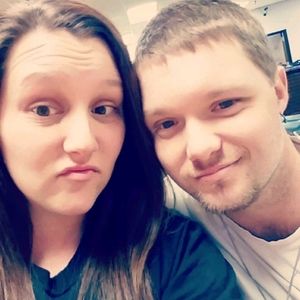 Meet your Posher, Dustin