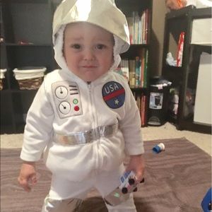 Carter's astronaut costume