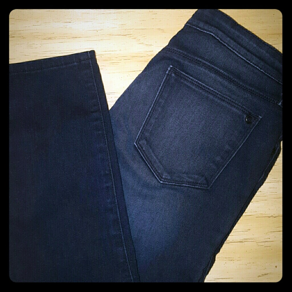 BRAND NEW!! Guess Jeans