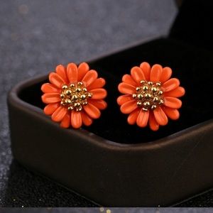 Cute flower earring