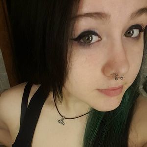 Meet your Posher, Monica