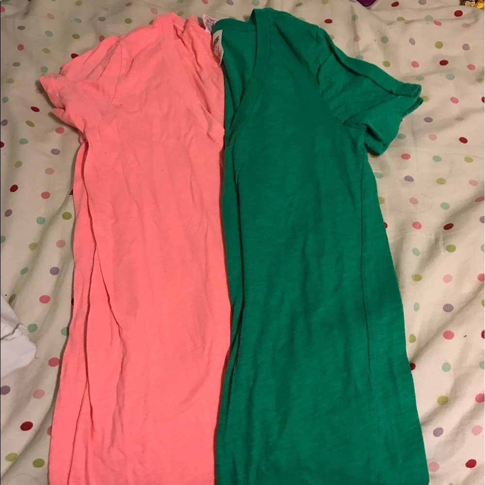 2 Victoria's secret v necks