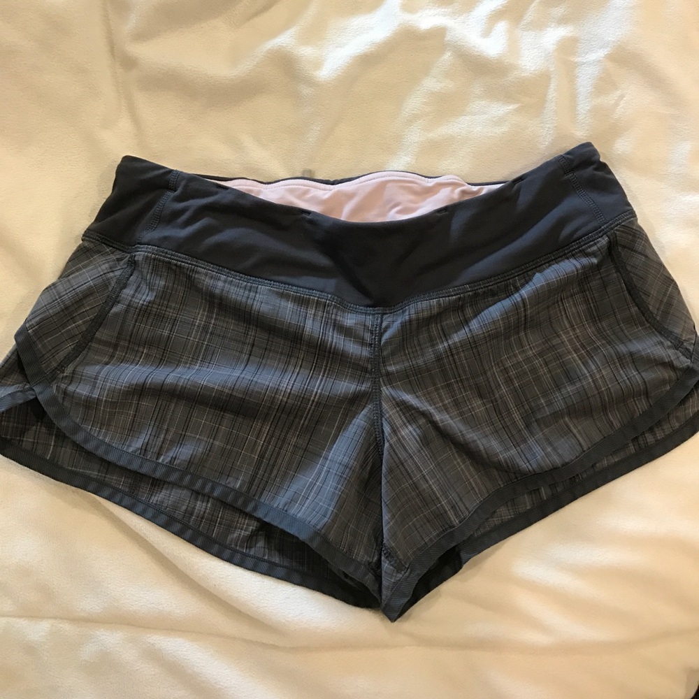 Lululemon Speed Shorts size 6