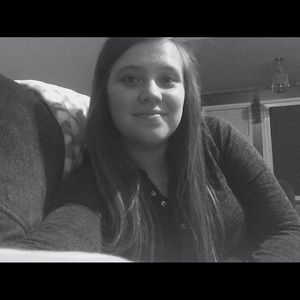 Meet your Posher, Hailey