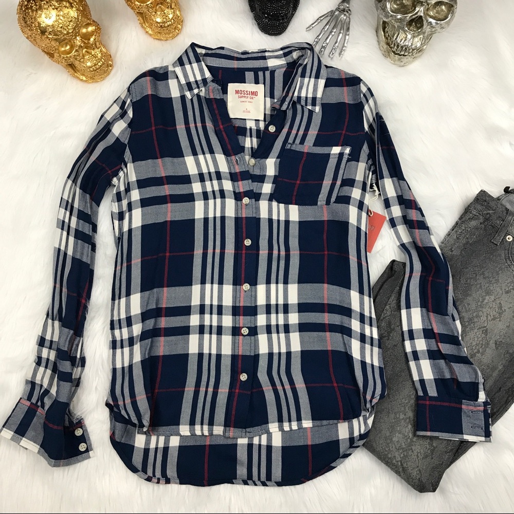 Blue plaid flannel button down shirt