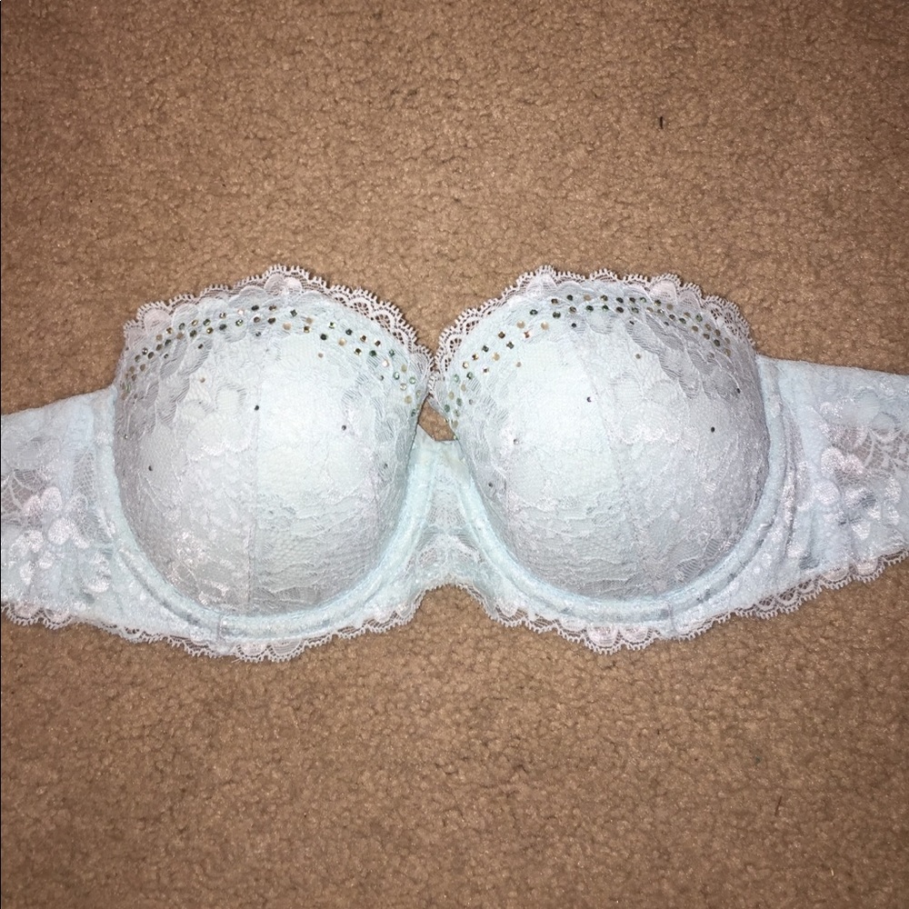 Victoria's Secret strapless bra 32D