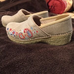 Dansko vegan nursing