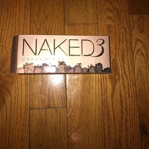 Naked 3 urban decay palette