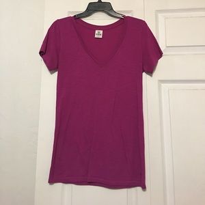 VS Pink V-Neck T-Shirt
