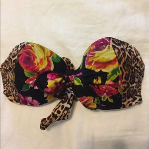 Victoria's Secret strapless patterned bathing suit