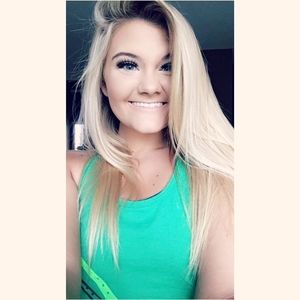 Meet your Posher, Nadia