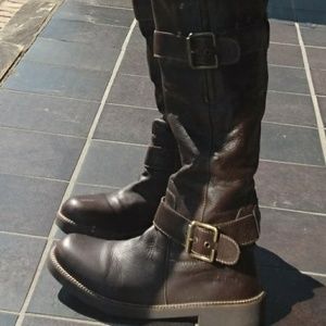 Earth, brown leather,  knee boots