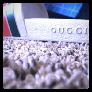Gucci slides ( slightly used )