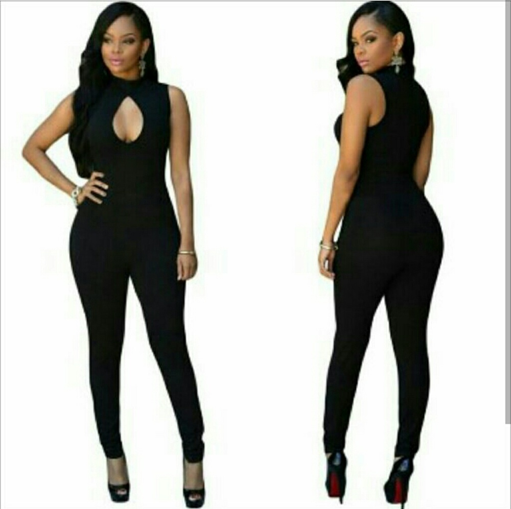 Black fitted bodycon jumpsuit