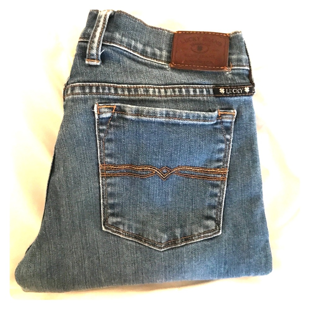 Lucky Brand Size 26/2 Charlie Skinny Jean