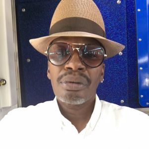 Meet your Posher, Isaac