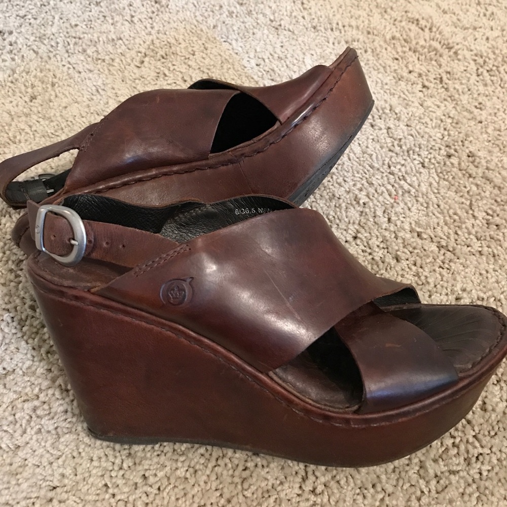 Born leather wedges! Very cute on!!